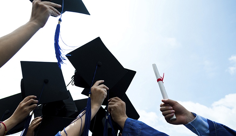 Калужский минстрой пригласил выпускников школ получить профильное образование