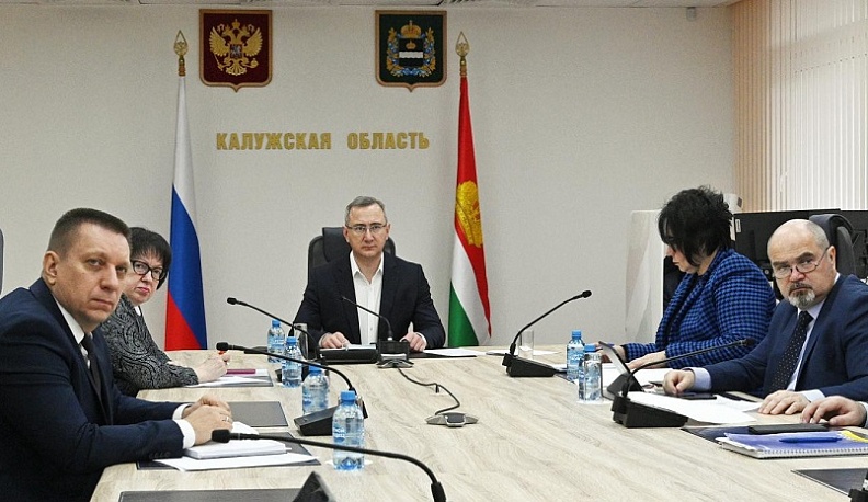 Владислав Шапша поручил создать необходимые условия для онлайн-голосования по выбору общественных территорий для благоустройства