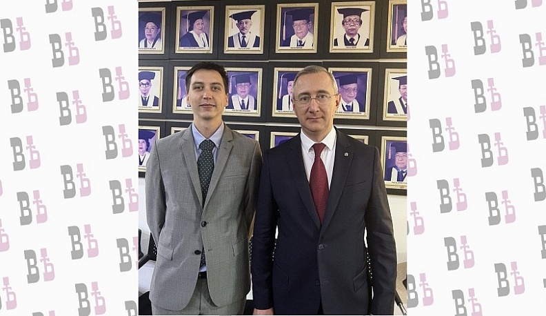 Владислав Шапша встретился в Индонезии с калужанином