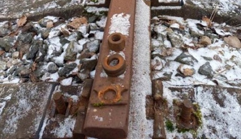 В Калужской области двое мужчин украли более 3-х тонн металла с ж/д путей