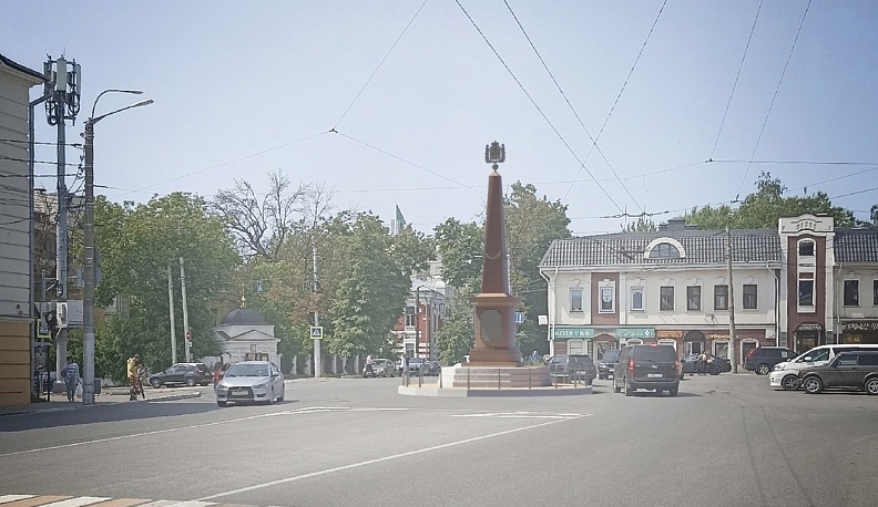В Калуге завершается возведение стелы города воинской доблести