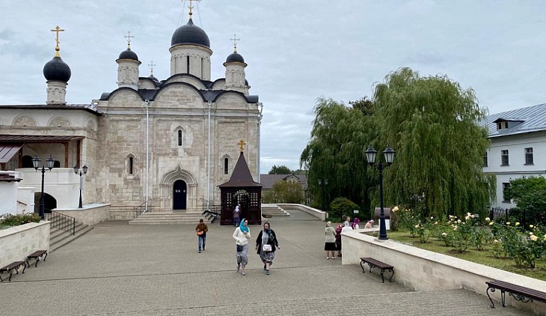 Козельские паломники отправились на День трезвости