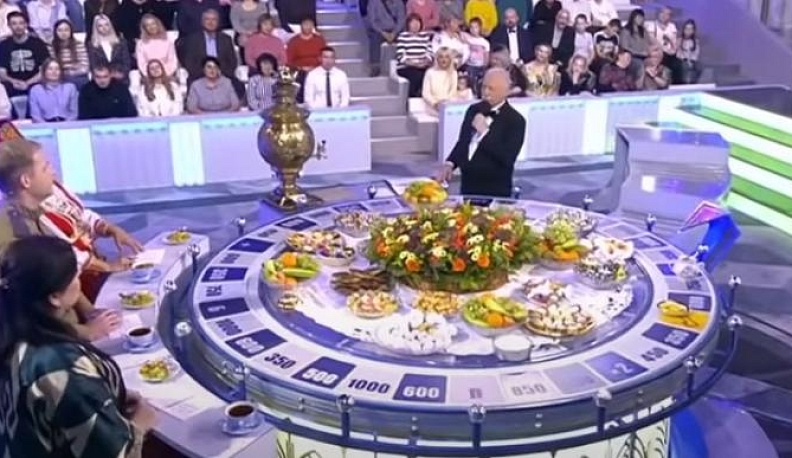 Учитель из калужского села стал финалистом программы «Поле чудес»