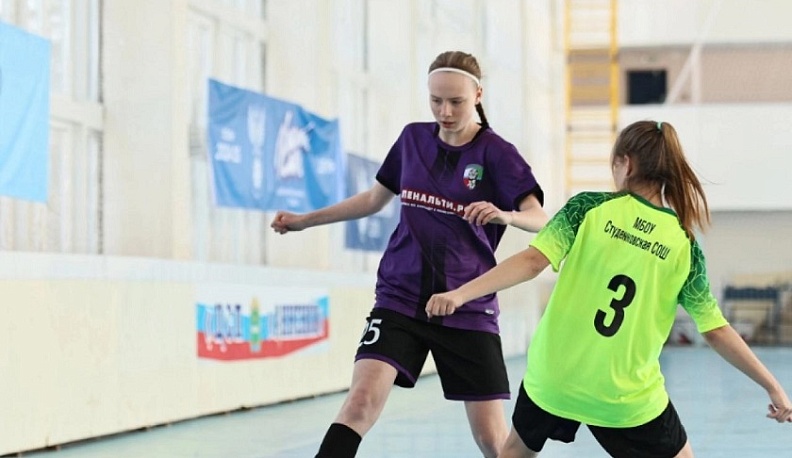В Калуге стартовал межрегиональный этап соревнований по футзалу