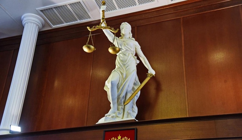 Администрацию Ферзиковского района обязали выплатить компенсацию девочке, пострадавшей от укуса собаки