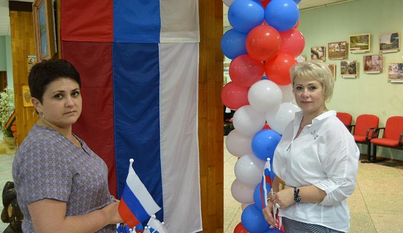 В Тарусе отпраздновали День Государственного флага