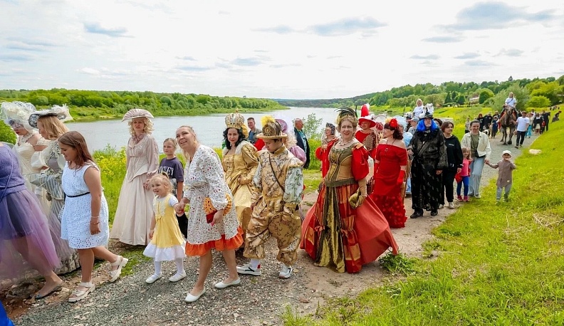 Хорошо там, где мы!