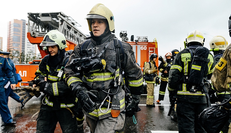 На высоком уровне