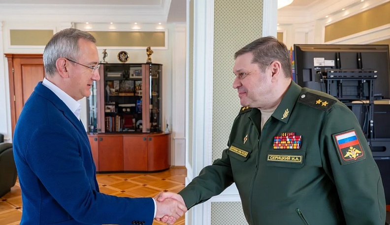 Владислав Шапша обсудил с командованием МВО помощь фронту и поддержку семей бойцов