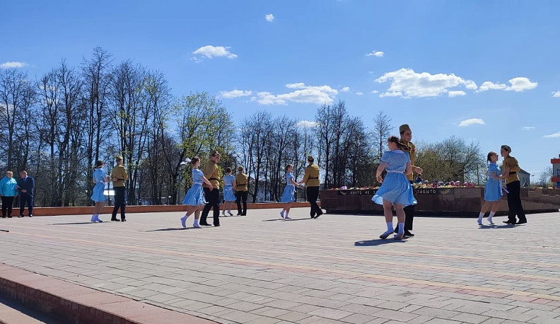 В Людинове прошёл авто- и велопробег по местам боевой славы