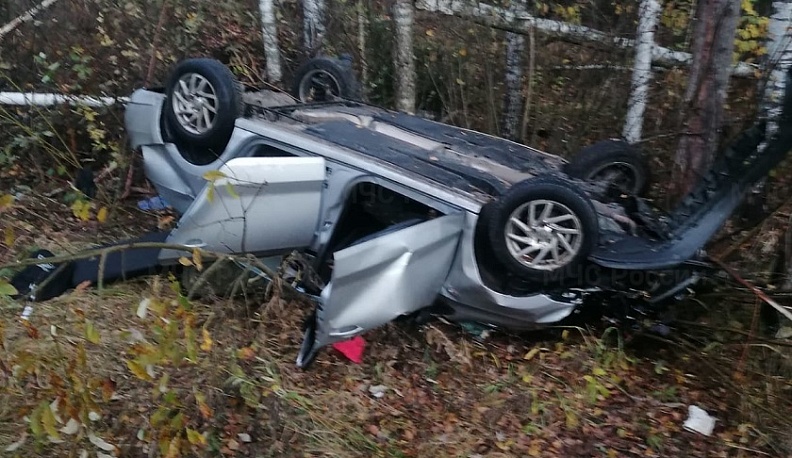 Иномарка перевернулась в Калужской области