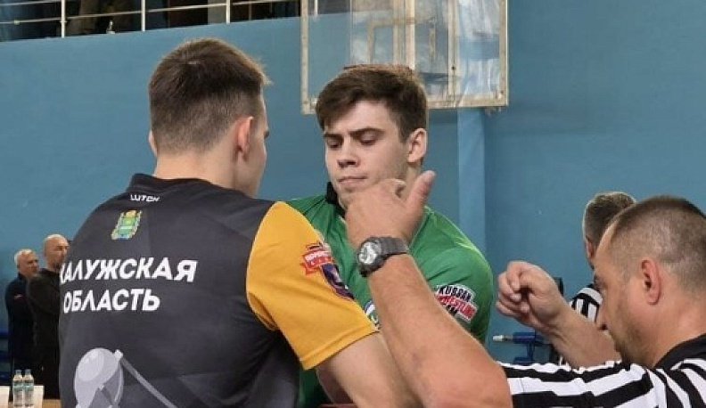 Калужские армрестлеры завоевали второе общекомандное место на Кубке России в Севастополе