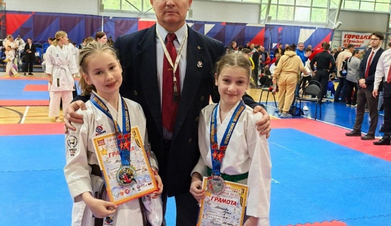 Юные калужанки завоевали награды на VII Спартакиаде боевых искусств