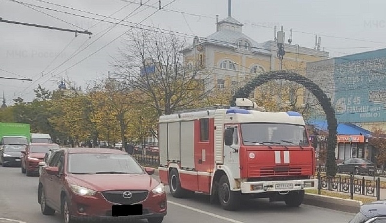 Иномарка сбила пешехода в центре Калуги