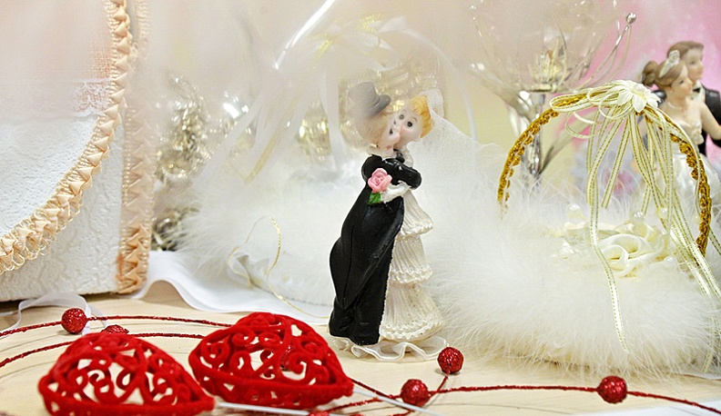 Калужане в прошлом году женились чаще, чем прежде, но и разводились больше