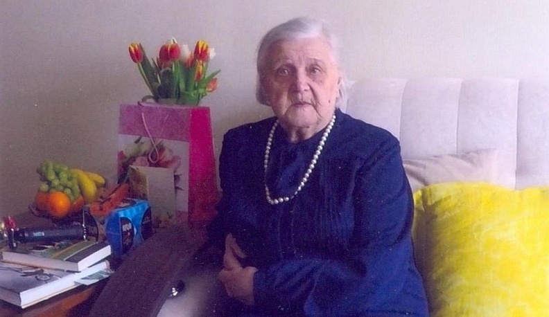 По улице Ленина, до вокзала