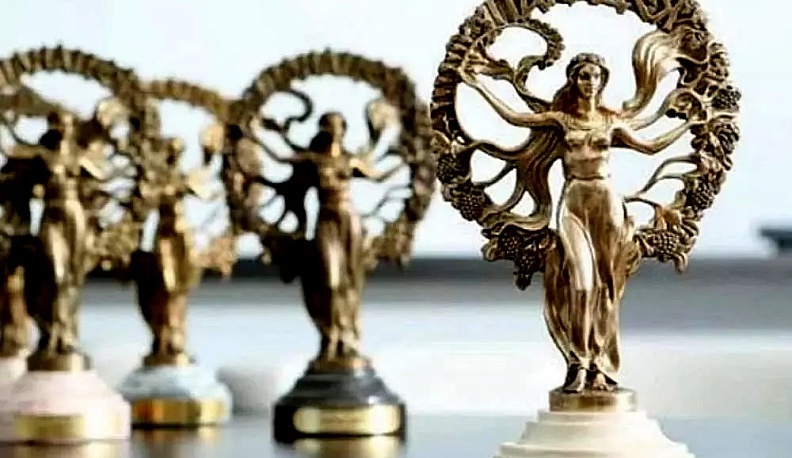 Калужских журналистов приглашают к участию в конкурсе «Панацея»