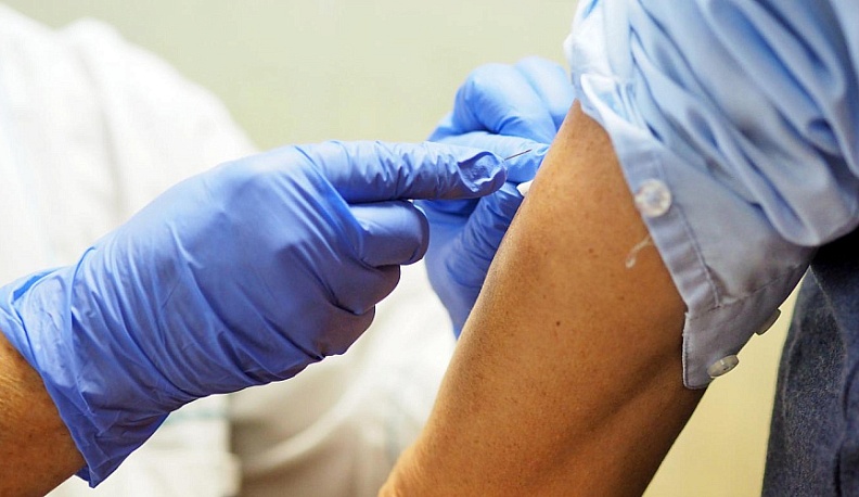 Более 95 000 жителей Калужской области сделали прививку от гриппа