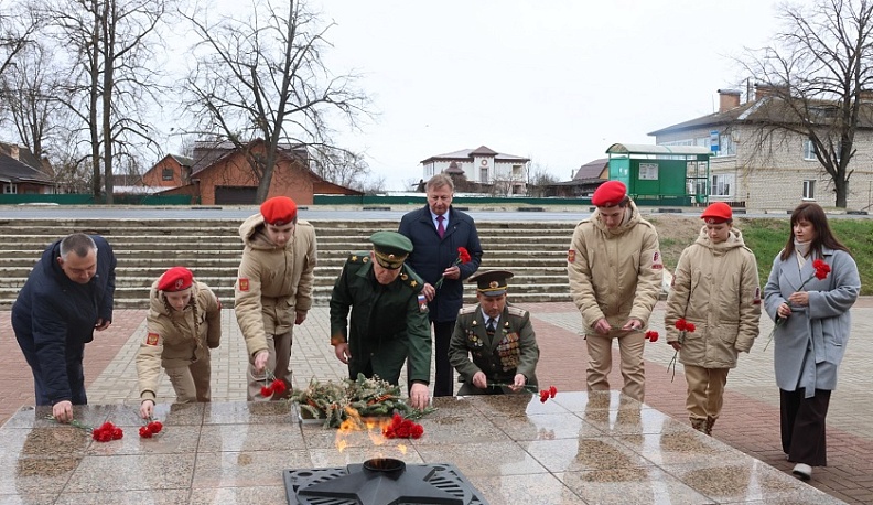 В Юхнове прошёл слёт военно-патриотических объединений