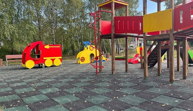 Новая точка притяжения для детей появилась в Ферзиково благодаря нацпроекту «Жилье и городская среда»
