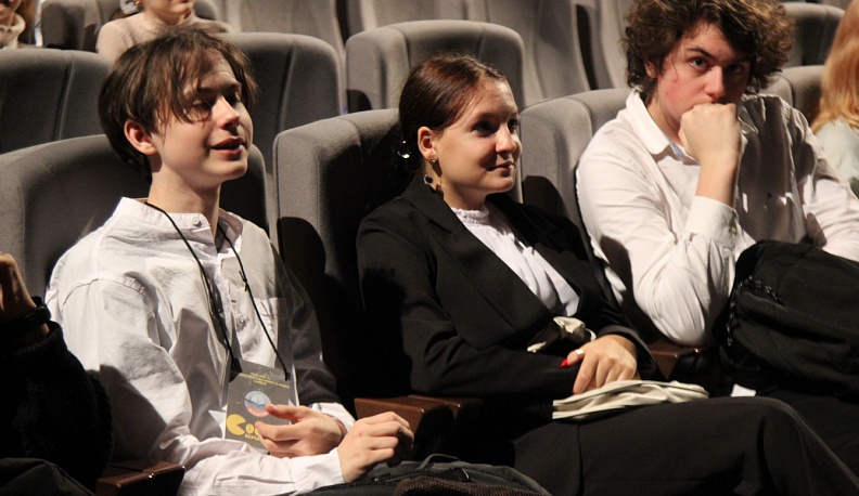 В калужском ИКЦ прошла лекция священника Максима Коновалова