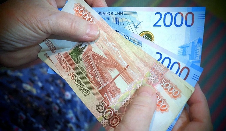 В Калужской области женщина влезла в долги, поверив мошенникам