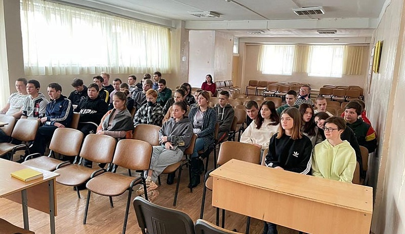 Людиново посетили сотрудники центра постинтернатного сопровождения «Расправь Крылья»