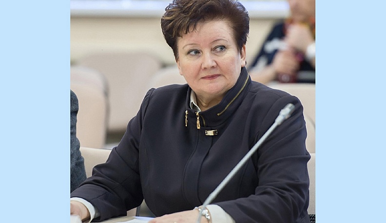 Председатель региональной Общественной палаты Галина Донченкова поздравила калужских журналистов с профессиональным праздником