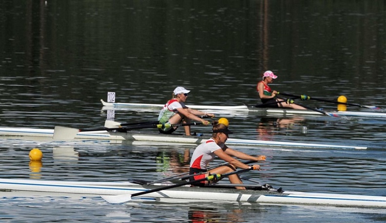 Калужане завоевали больше 20 медалей на соревнованиях по гребному спорту за кубок Вячеслава Иванова