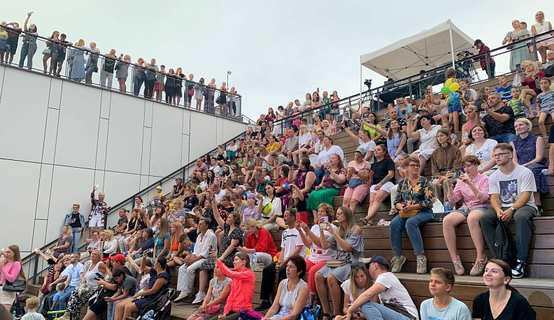 В Калуге выступила известная группа «Челси»