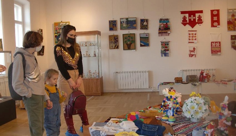 В Калуге открылась выставка-конкурс «Молодые дарования в декоративно-прикладном искусстве»