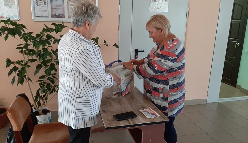 В Бабынинском районе продолжаются благотворительные концерты в поддержку участников СВО