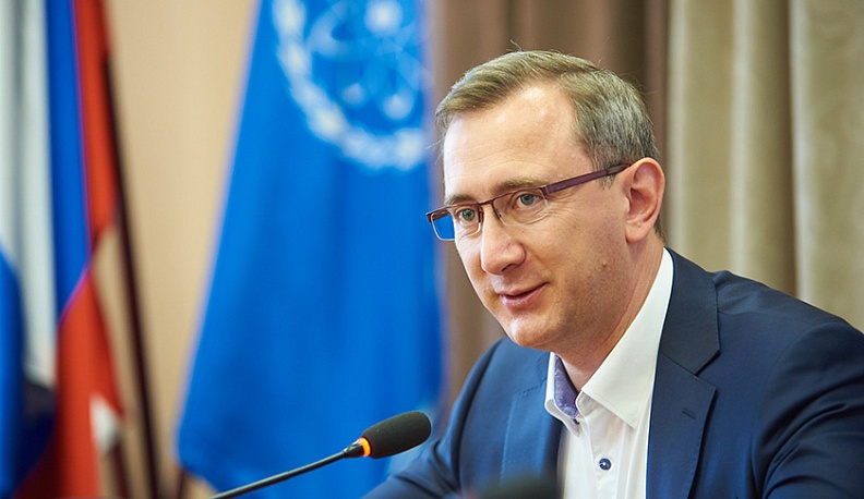 Владислав Шапша призвал налоговую службу стать удобной для людей