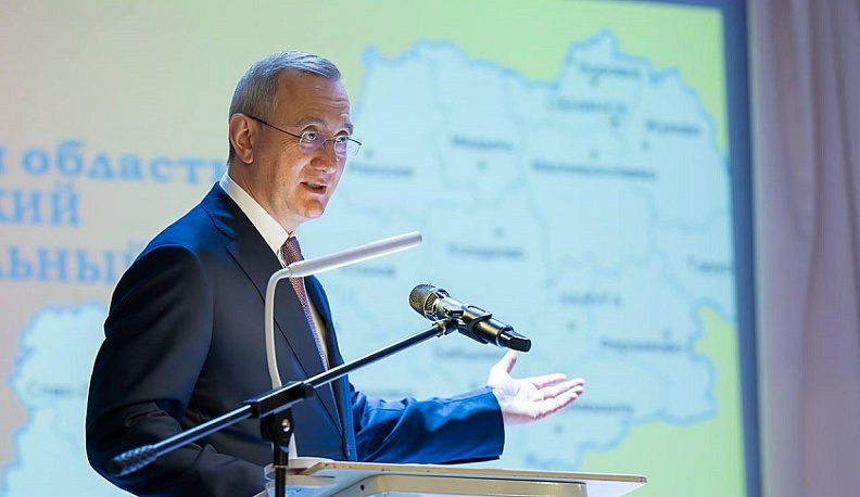 Владислав Шапша отметил рост экономики Жиздринского округа