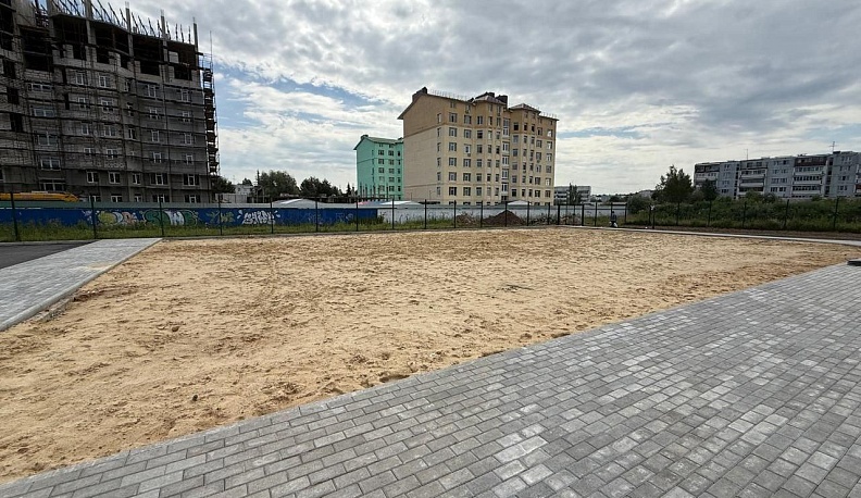 В Тарусском районе продолжается обновление физкультурно-оздоровительного комплекса