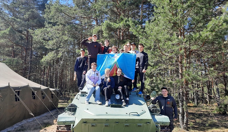 Школьники из Людинова побывали на военном полигоне