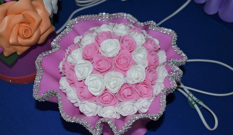 В Кирове открылась выставка необычных светильников