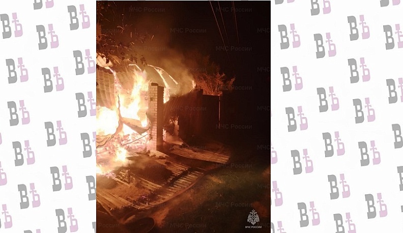 В Калужской области сгорела баня