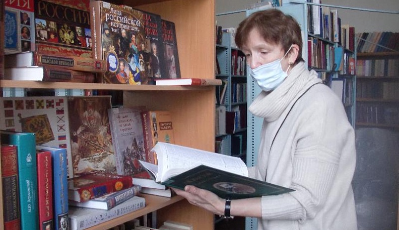 В калужской библиотеке им.Белинского открылась выставка книг об отечественной истории