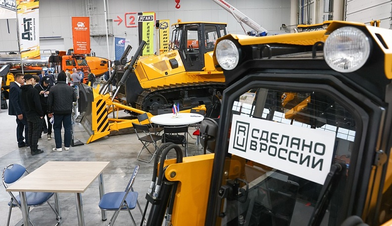 Калужская область представила свой стенд на международной выставке «Дорога-2022»