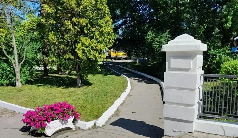 В сквере на вокзале Калуга-1 навели порядок