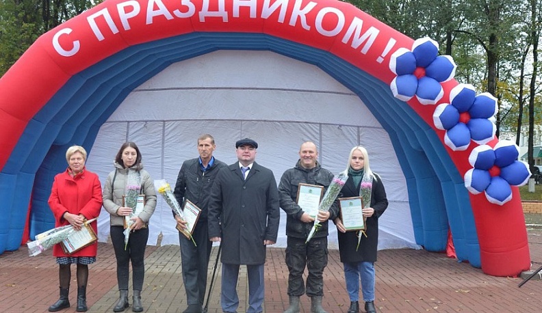 В Юхнове прошла Покровская ярмарка