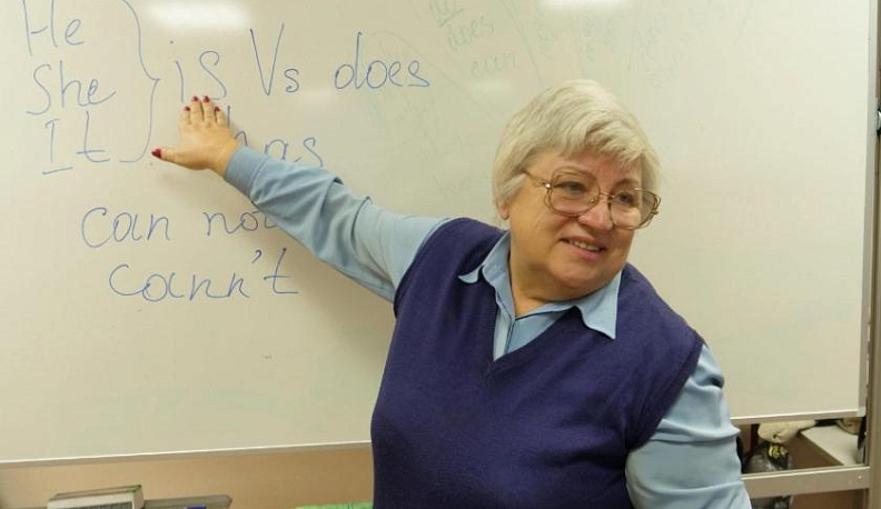 В Боровске для пожилых людей проводят уроки английского языка