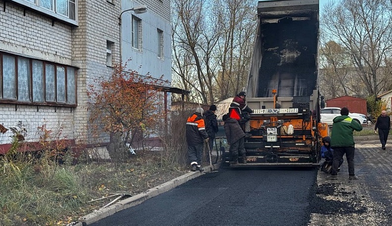 В Калуге отремонтировали более 80 дорожных объектов
