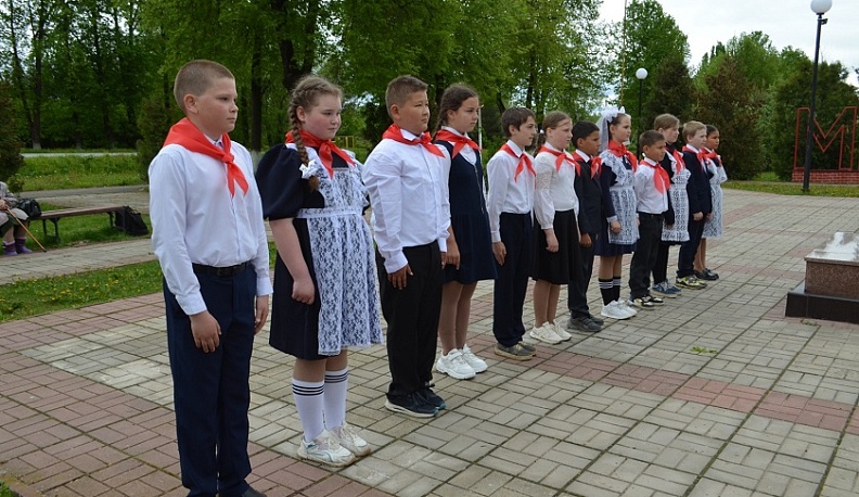 Учащиеся Малоярославецкой школы вступили в пионеры