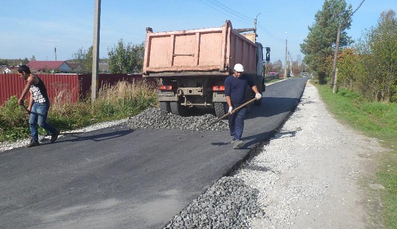 Новый асфальт и настроение улучшает