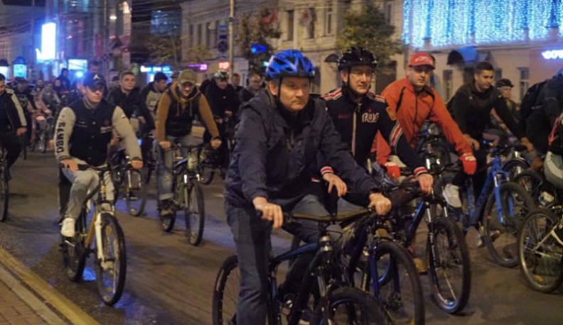 Калужане вновь встретили День города на велосипедах