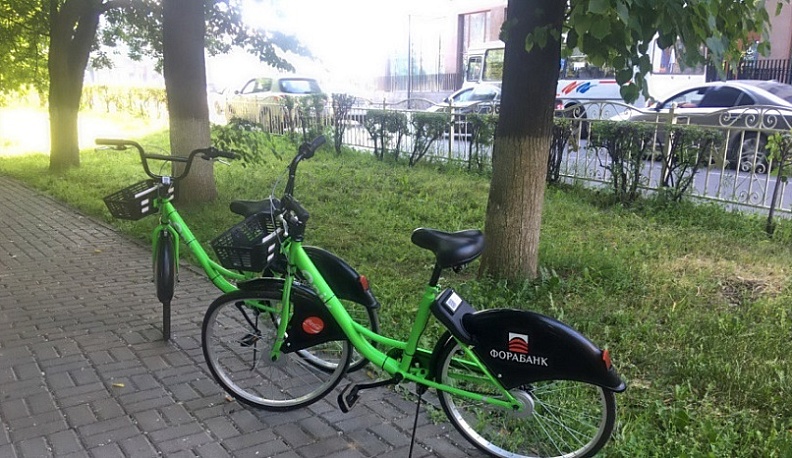 Прокатные велосипеды в первый же день пострадали от рук вандалов в Калуге