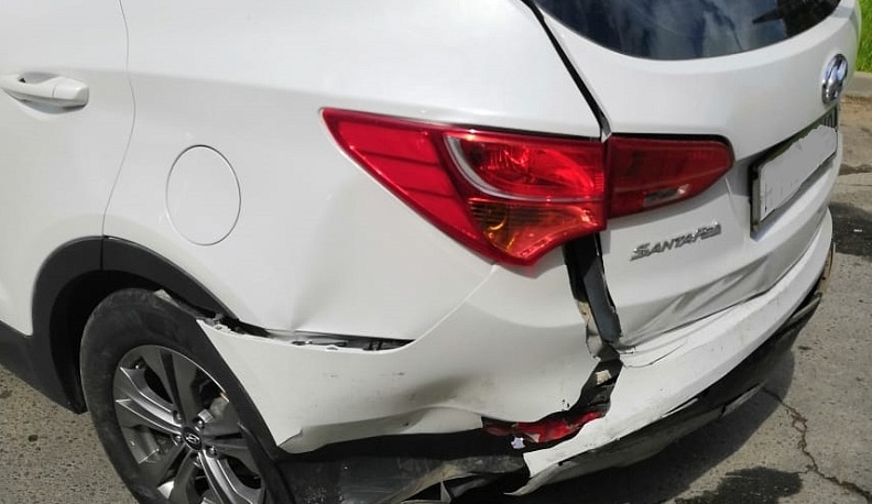 В столкновении двух иномарок в Обнинске пострадал человек