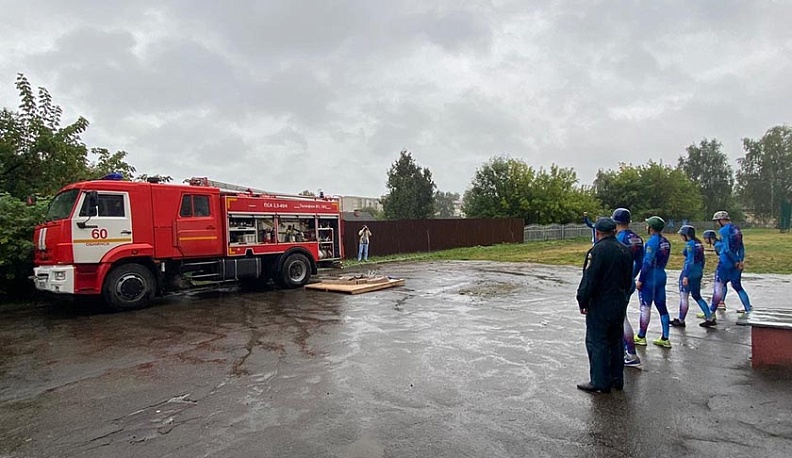 В Боровске появился первый в России поисково-спасательный отряд для школьников